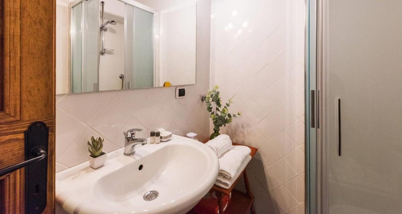 Rustico Ed Elegante Molina 3 By Holiday Solutions Orsenigo Extérieur photo